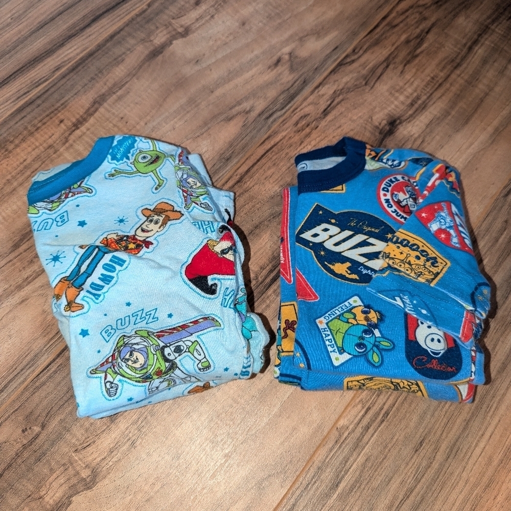 Pixar and Buzz Light-year 5T Pajama Set. 5T Pajama bundle.